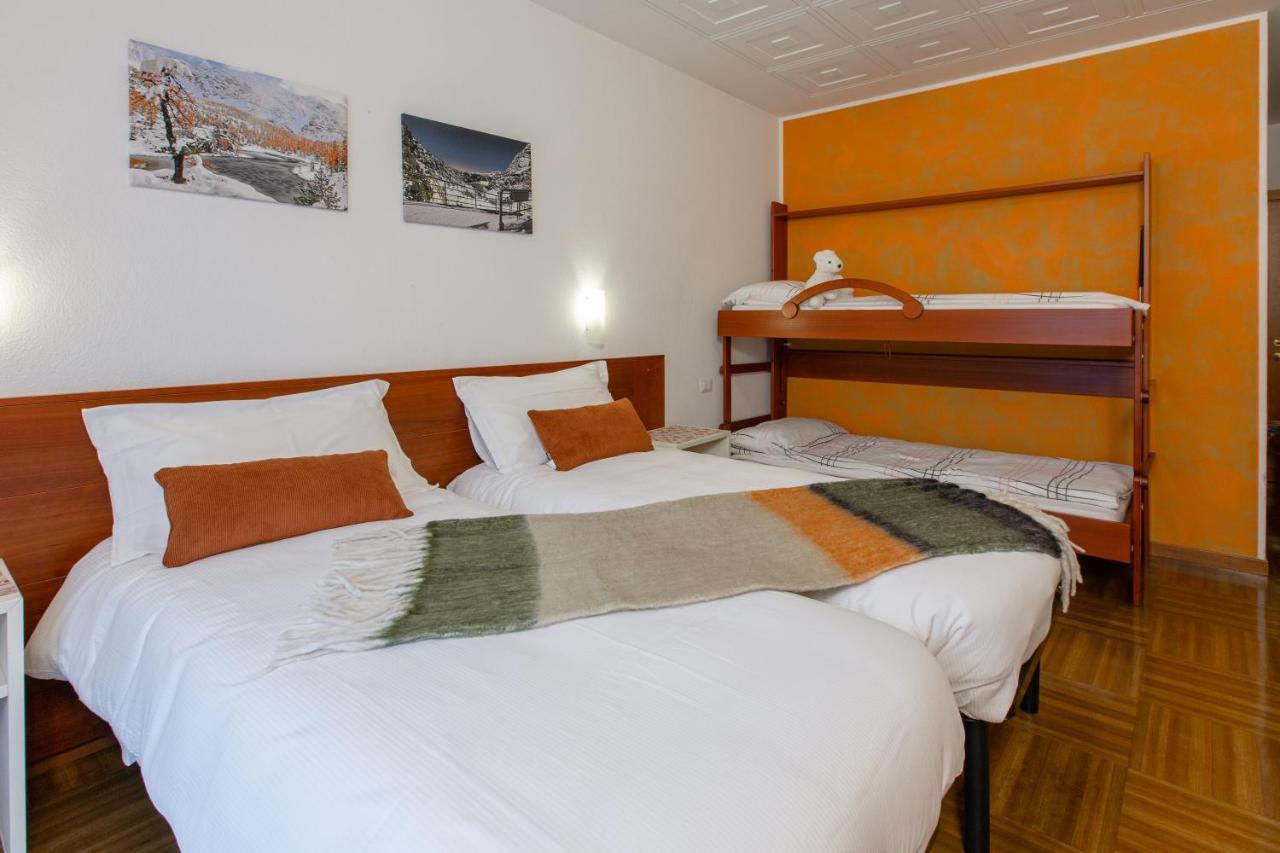 Hotel Biancospino Lanzada ภายนอก รูปภาพ
